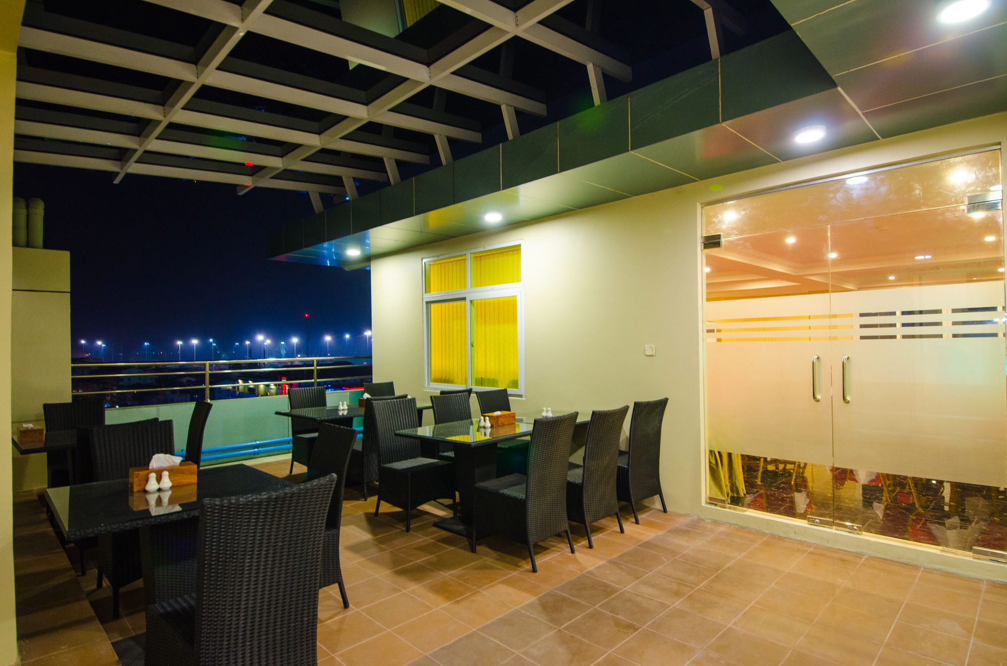 Grace Treasure Hotel Γιανγκόν Εξωτερικό φωτογραφία