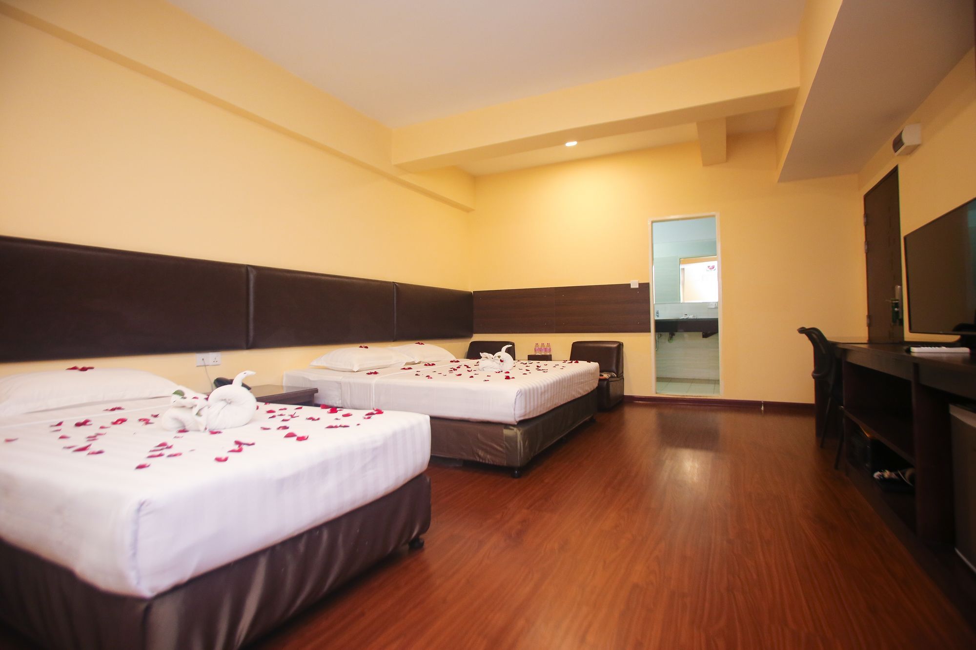 Grace Treasure Hotel Γιανγκόν Εξωτερικό φωτογραφία